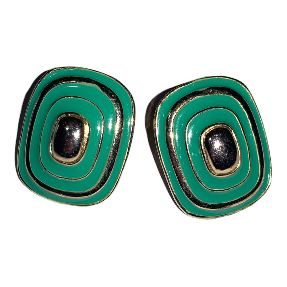 Vintage 1990’s Kelly Green Art Deco Gold Tone Rectangle Stud Metal Earrings